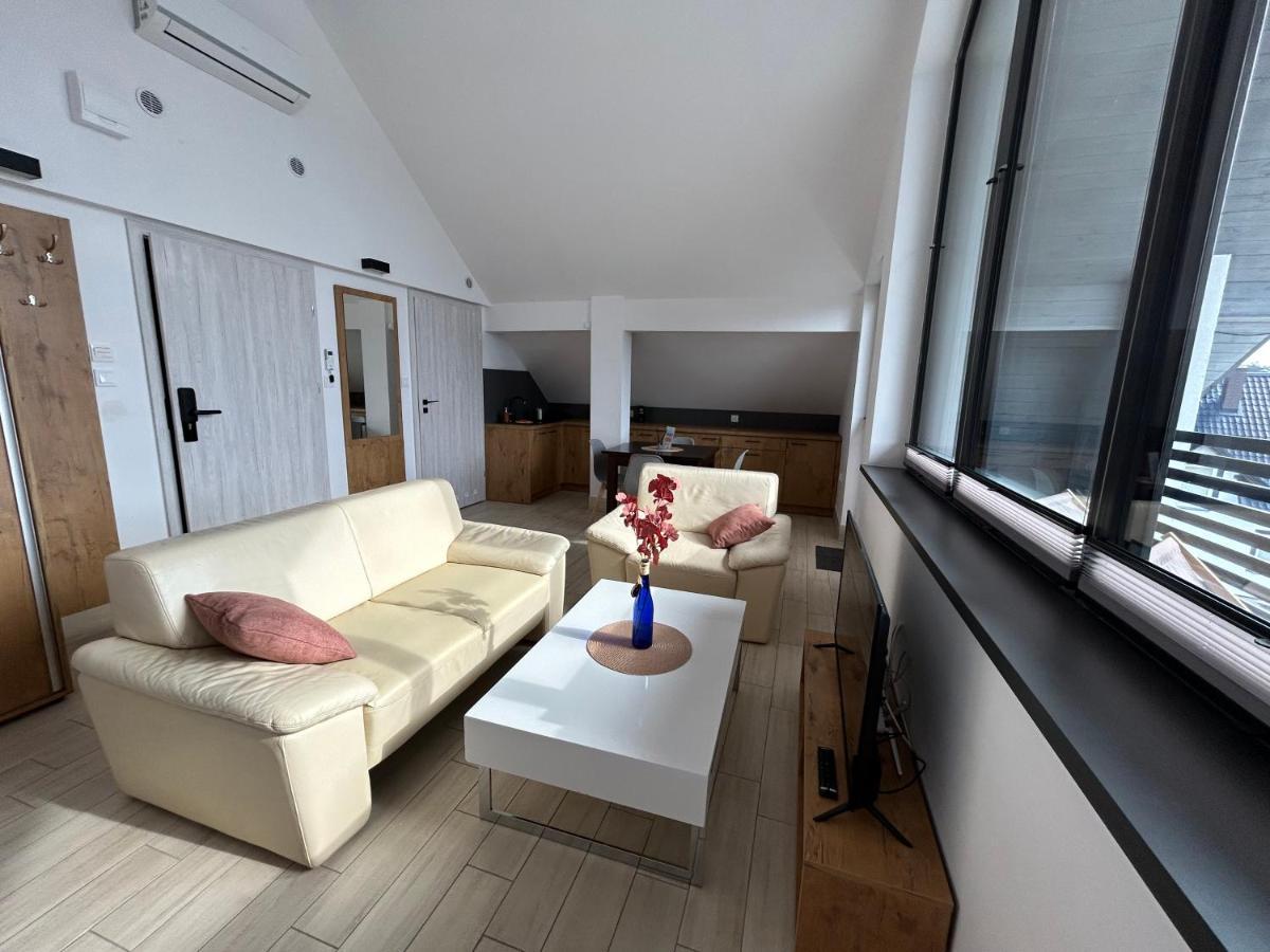 Hotel Konopielka Зблево Екстериор снимка