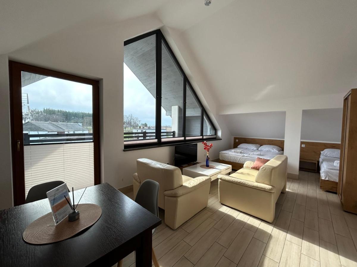 Hotel Konopielka Зблево Екстериор снимка