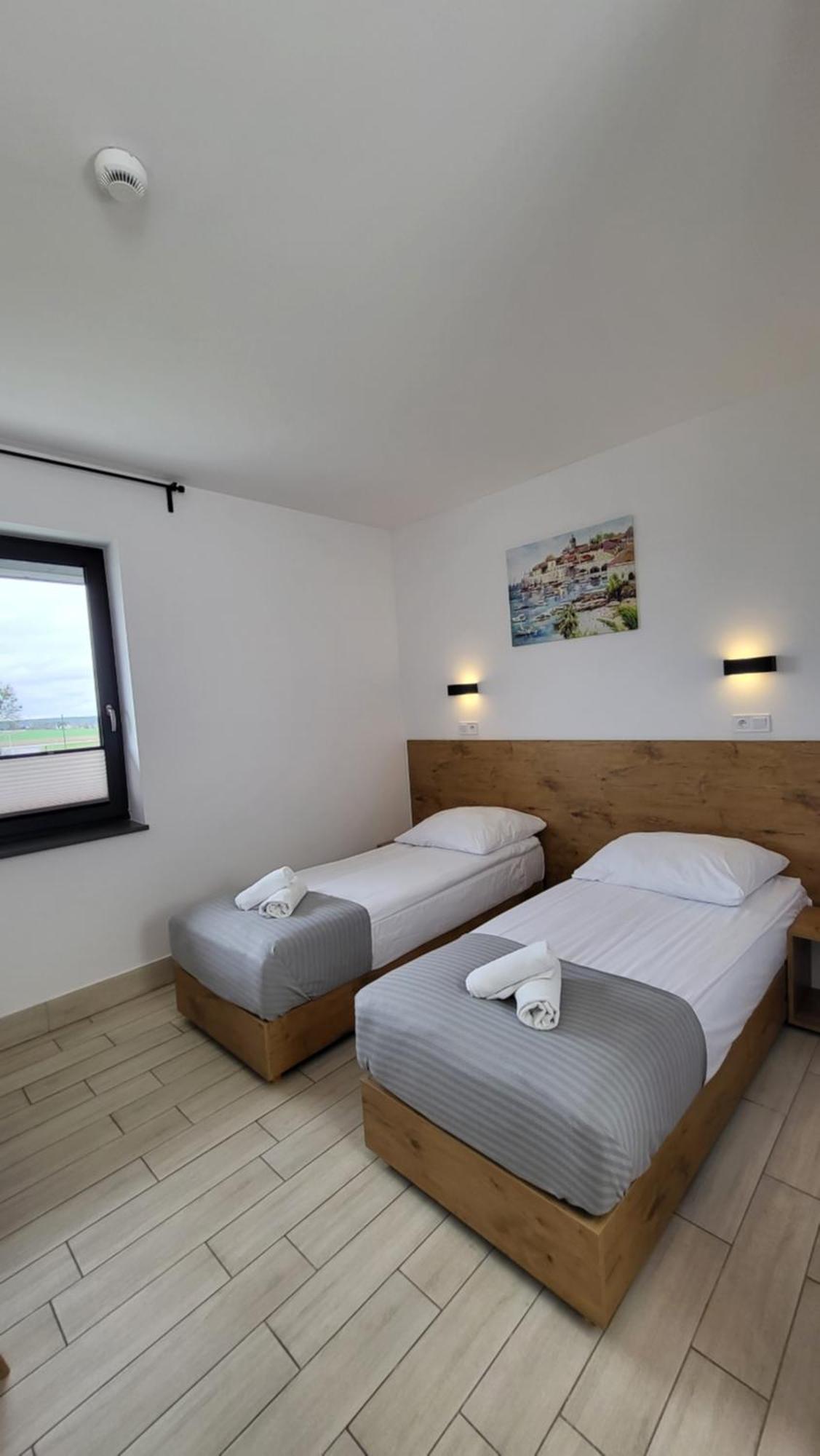 Hotel Konopielka Зблево Екстериор снимка
