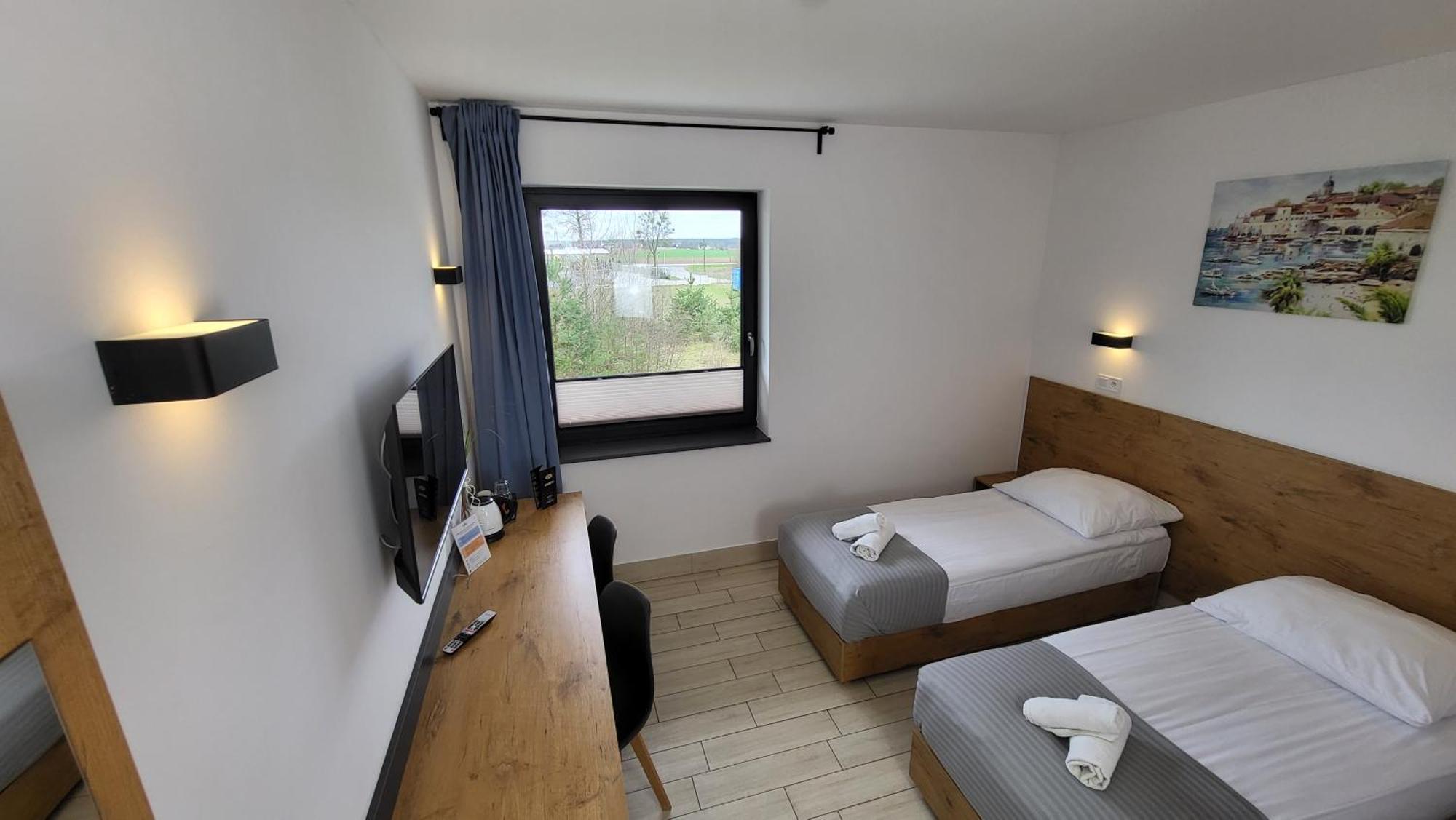 Hotel Konopielka Зблево Екстериор снимка
